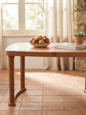 square dining table (1)